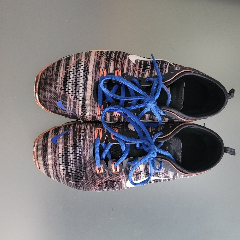 NIKE 5.0